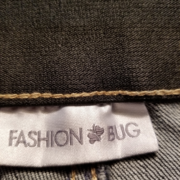 Fashion Bug 20w washed denim jean - Picture 12 of 12
